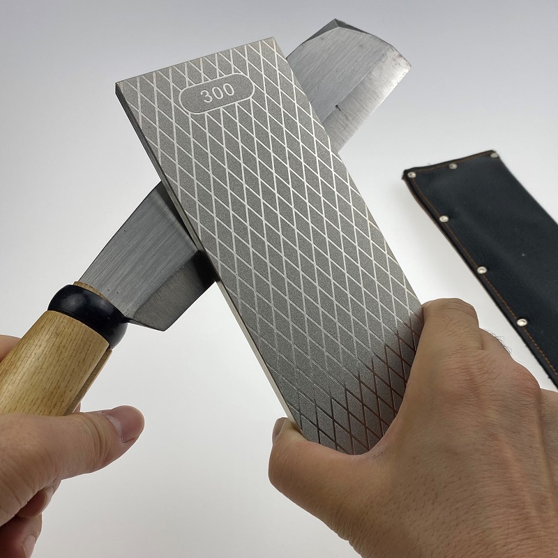 How to use diamond sharpening stone to refresh your wearout knife